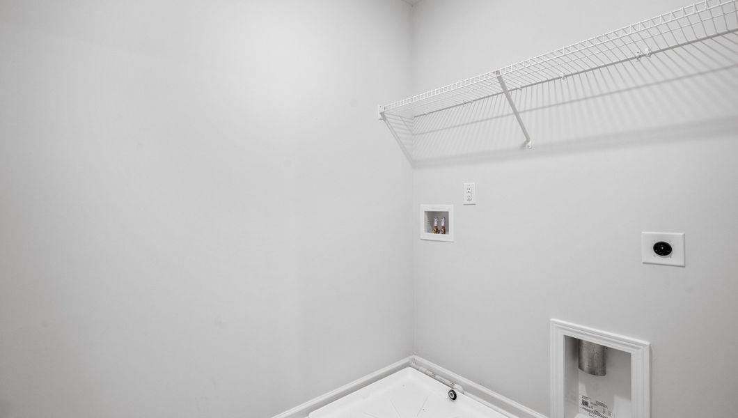 Spacious, unfurnished interior of a new home in Hunters Ridge, Woodruff (Image 28).