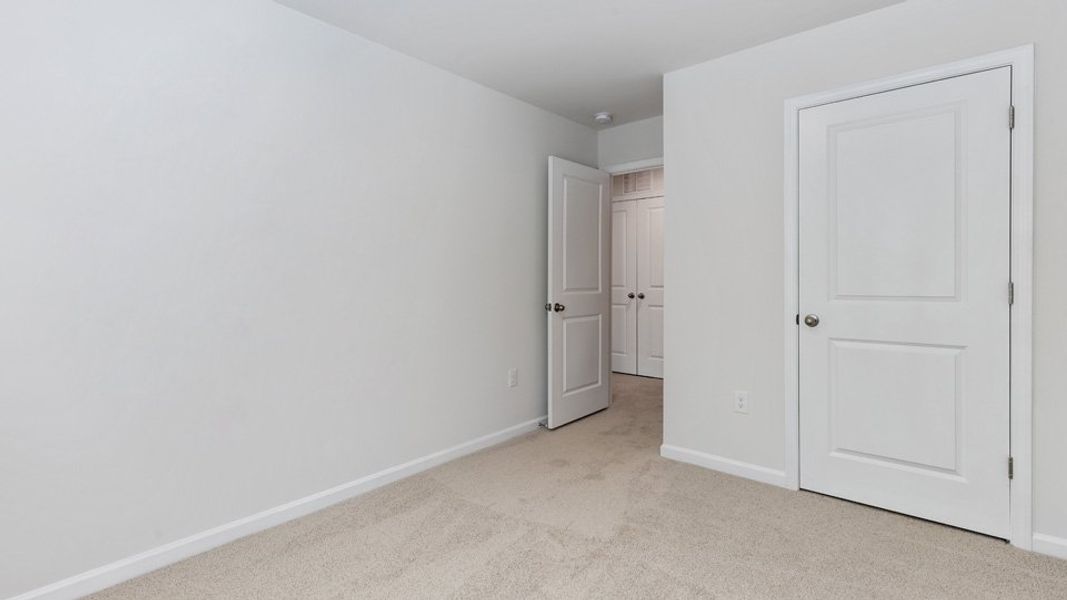 Image 21 of a home in Edinborough Townes.