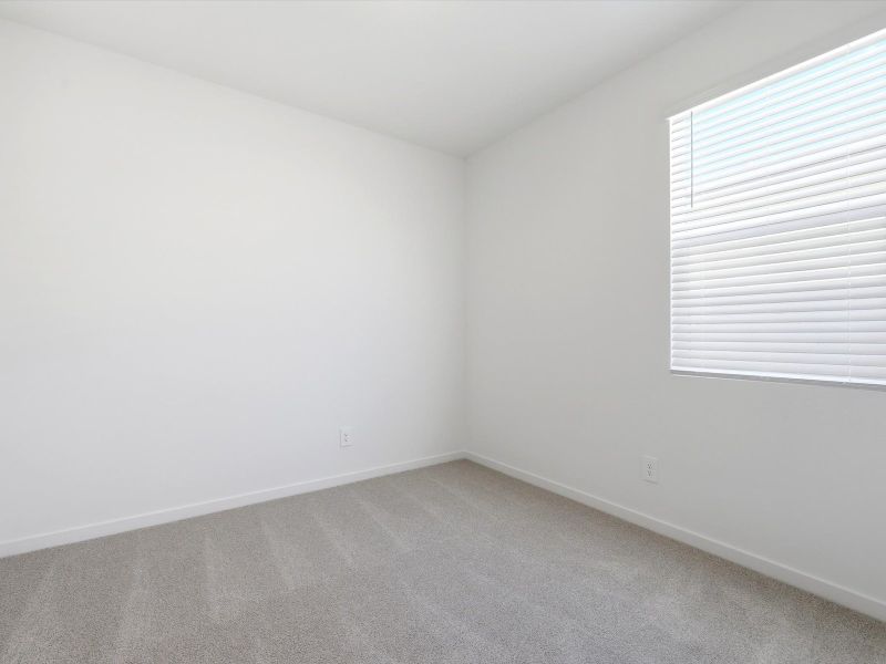 Spacious, unfurnished interior of a new home in Entrada Estate Series, Tolleson (Image 18).