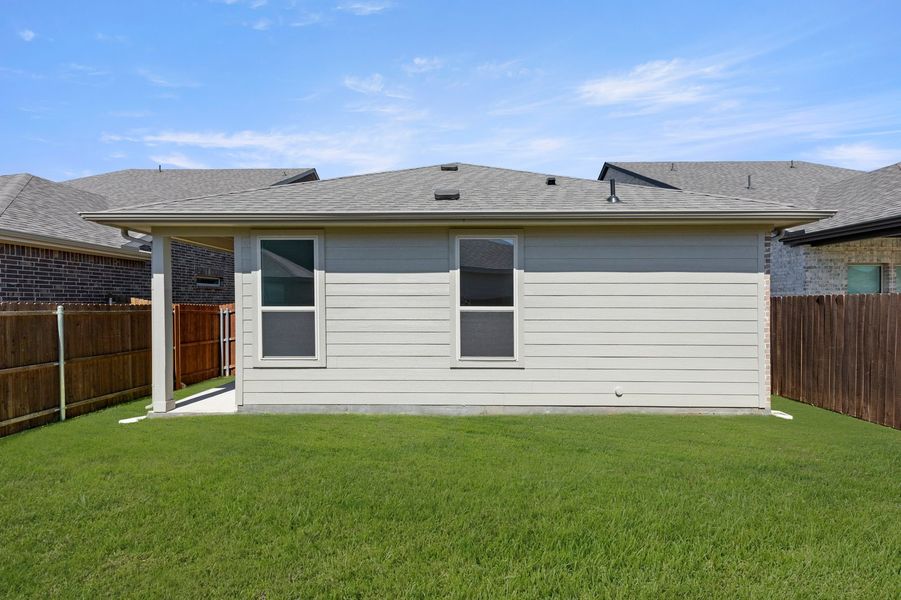 Front exterior of a new home in Bryant Farms, Melissa, TX, highlighting curb appeal (Image 26).