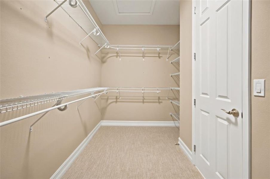 Spacious, unfurnished interior of a new home in Ocala Preserve, Ocala (Image 24).