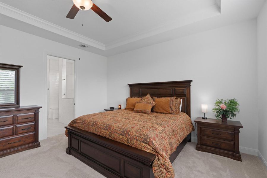Furnished interior view inside a new home in Sun City Texas, Georgetown (Image 9).