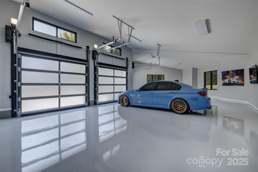 Image 39 of a home in .