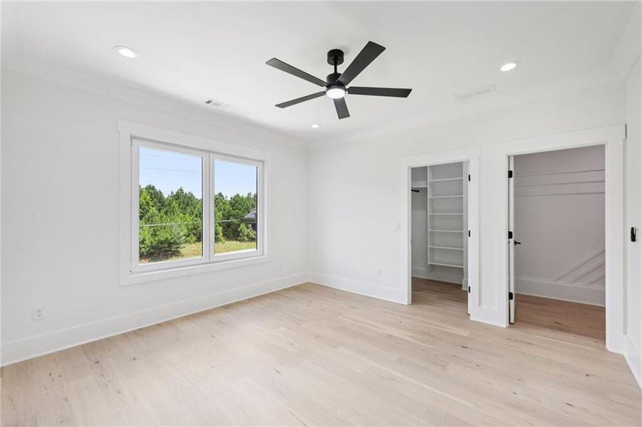 Spacious, unfurnished interior of a new home in , Buford (Image 57).