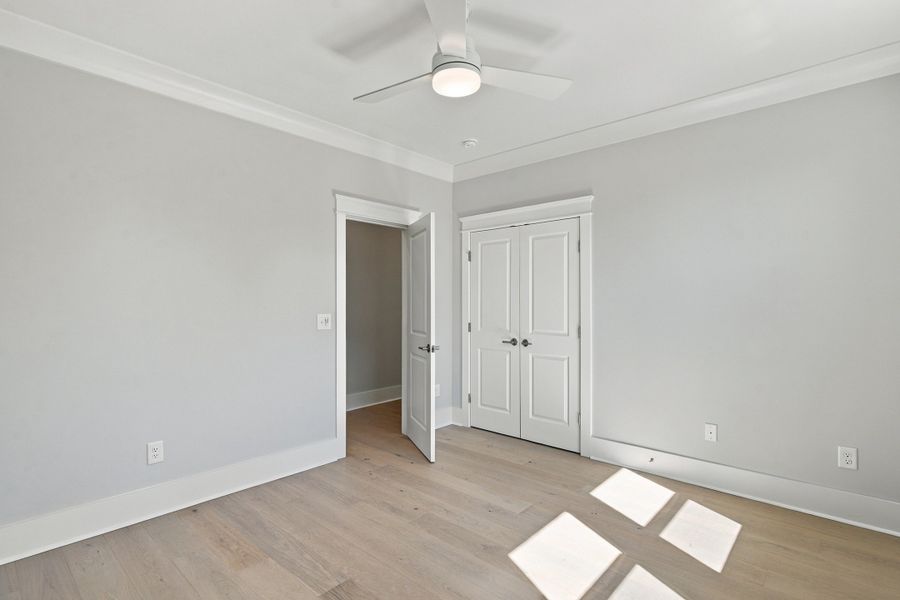 Representative unfurnished interior of a home built from the The Emerson by RobuckHomes in Stonehenge, Raleigh (Image 221).
