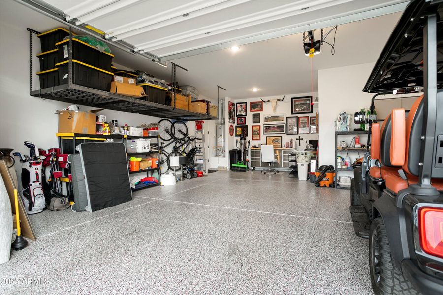 2.5 Car Garage