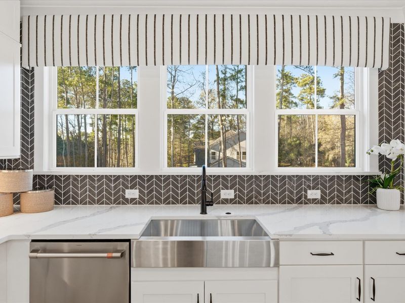 Representative furnished interior of a home built from the Regent by Tri Pointe Homes in Ascend, Charlotte (Image 7).