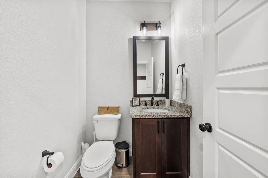 Furnished interior view inside a new home in , Salado (Image 17).