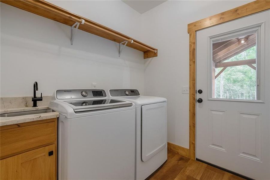 Close-up of interior finishes inside a home in , Ellijay (Image 22).