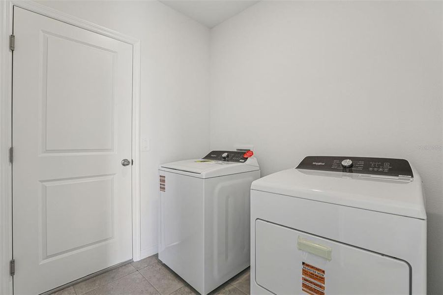 Close-up of interior finishes inside a home in Crosswinds - Signature Series, Haines City (Image 14).