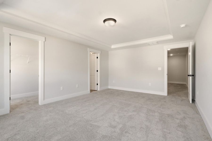 Spacious, unfurnished interior of a new home in Harbor Crossing, Greensboro (Image 30).
