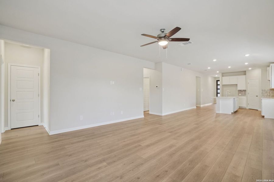 Spacious, unfurnished interior of a new home in Sagebrooke - Premier Series, San Antonio (Image 33). Spacious, unfurnished interior of a new home in Sagebrooke - Premier Series, San Antonio (Image 33).