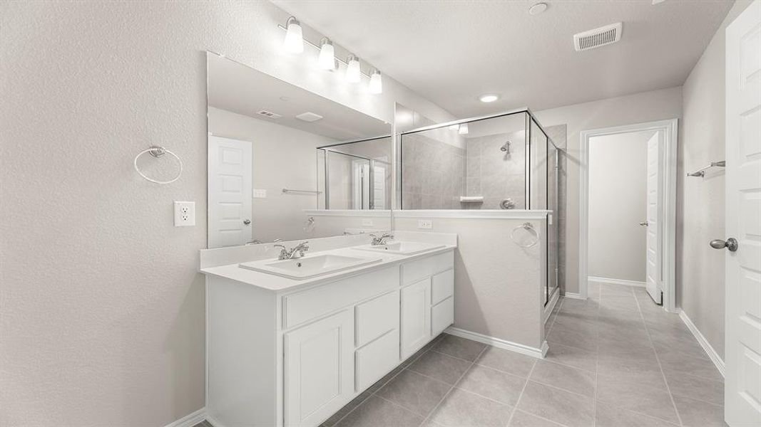 23. 3713 Star Mesa - Bath (2)