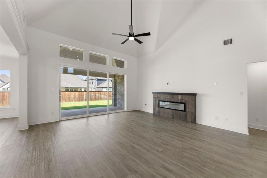 Spacious, unfurnished interior of a new home in Polo Ridge, Forney (Image 21). Spacious, unfurnished interior of a new home in Polo Ridge, Forney (Image 21).