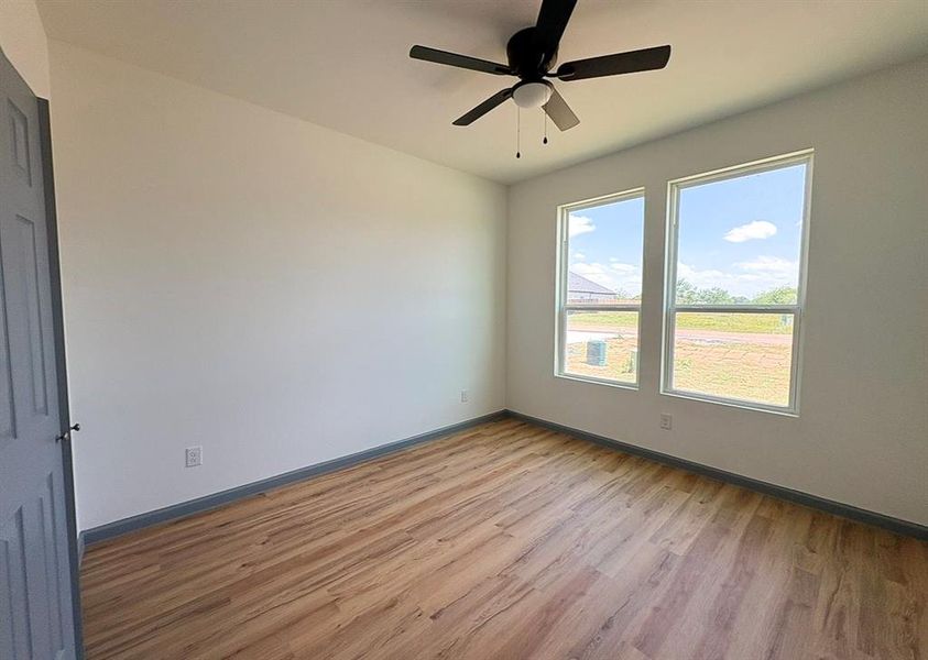 Spacious, unfurnished interior of a new home in The Seasons, Mabank (Image 13). Spacious, unfurnished interior of a new home in The Seasons, Mabank (Image 13).
