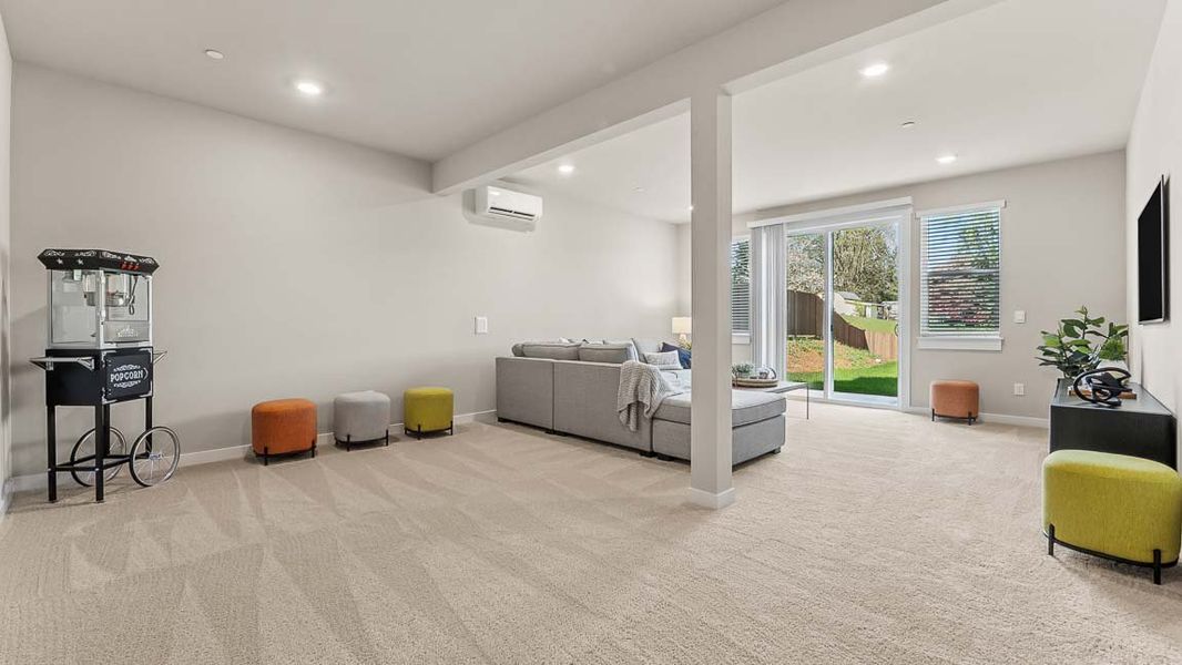 Representative furnished interior of a home built from the Plan 2766 by D.R. Horton in William Trails, Willis (Image 5). Representative furnished interior of a home built from the Plan 2766 by D.R. Horton in William Trails, Willis (Image 5).