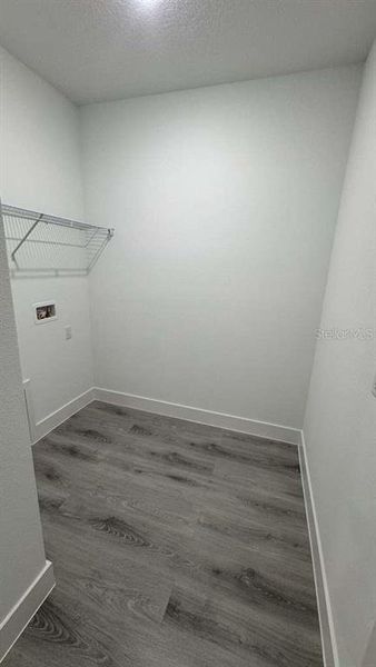 Spacious, unfurnished interior of a new home in , Ocala (Image 25).
