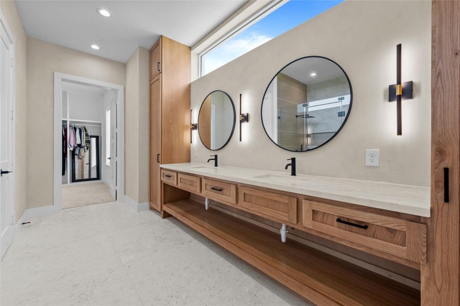 Furnished interior view inside a new home in , Baytown (Image 19).