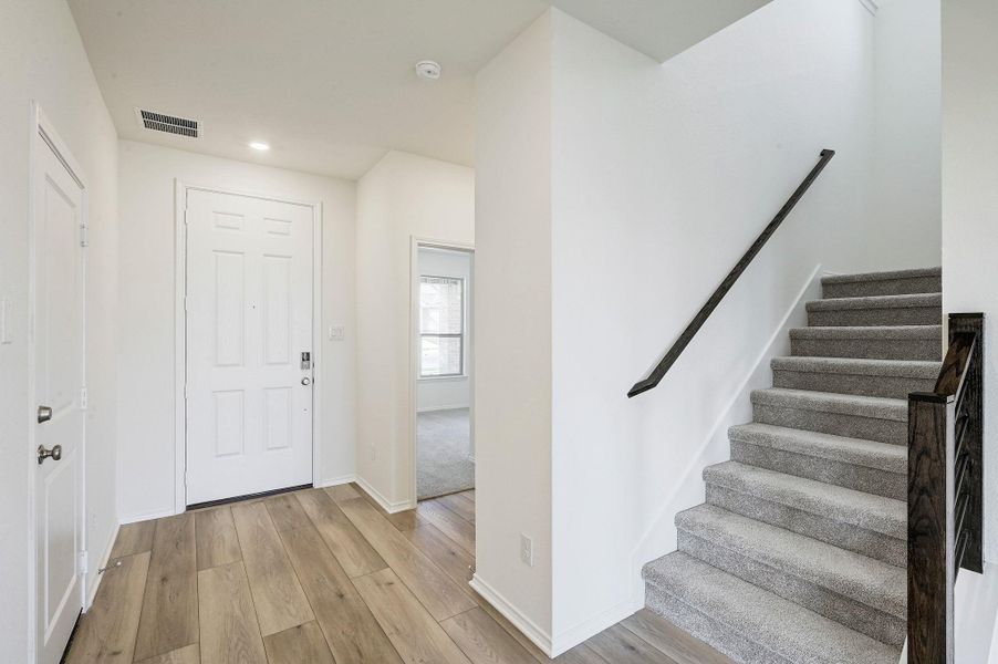 Spacious, unfurnished interior of a new home in Salerno - Classic Collection, Round Rock (Image 17). Spacious, unfurnished interior of a new home in Salerno - Classic Collection, Round Rock (Image 17).