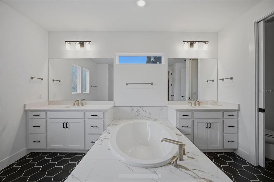 Furnished interior view inside a new home in , Zephyrhills (Image 38). Furnished interior view inside a new home in , Zephyrhills (Image 38).