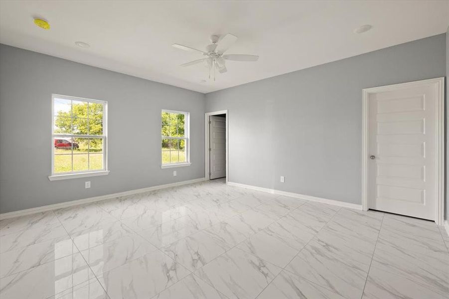 Spacious, unfurnished interior of a new home in , Royse City (Image 23). Spacious, unfurnished interior of a new home in , Royse City (Image 23).