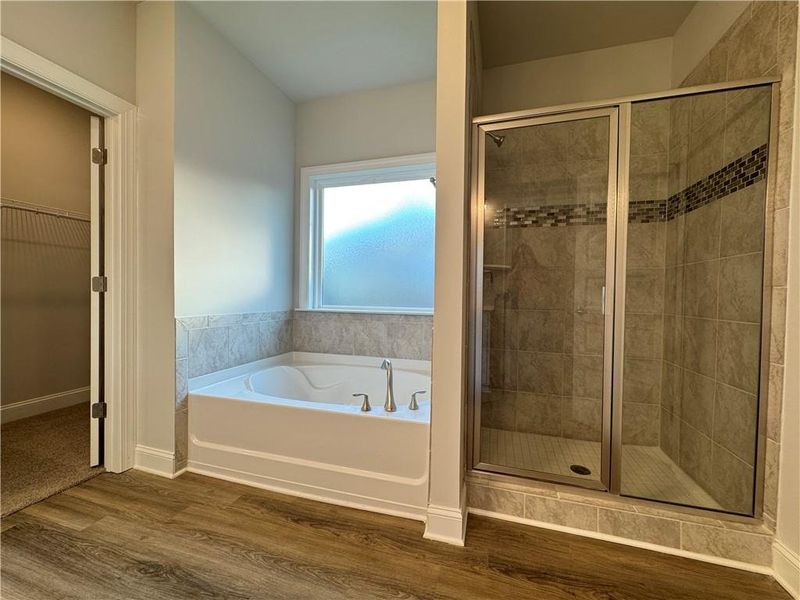 Furnished interior view inside a new home in Tuscany Hills, Douglasville (Image 9). Furnished interior view inside a new home in Tuscany Hills, Douglasville (Image 9).