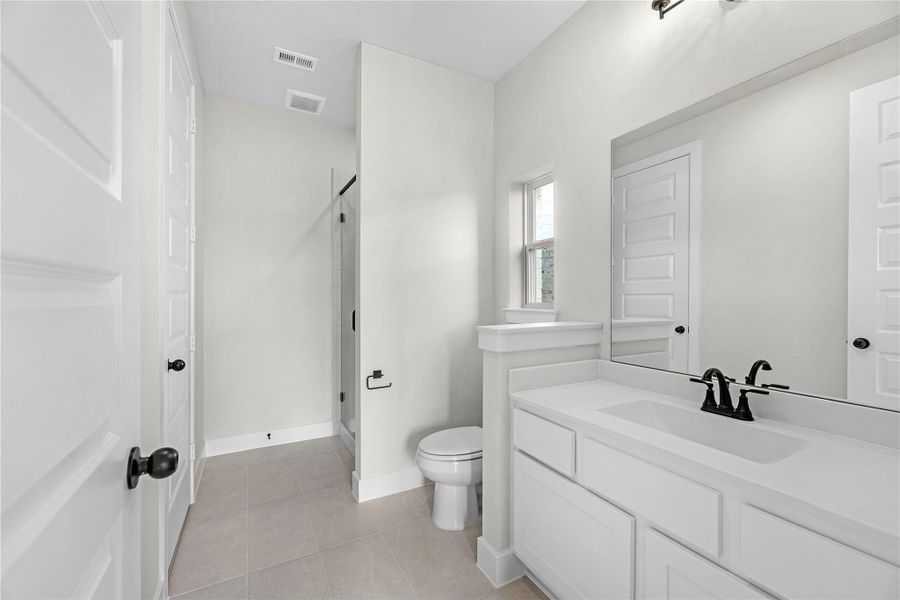 Furnished interior view inside a new home in Austin Point, Richmond (Image 10).