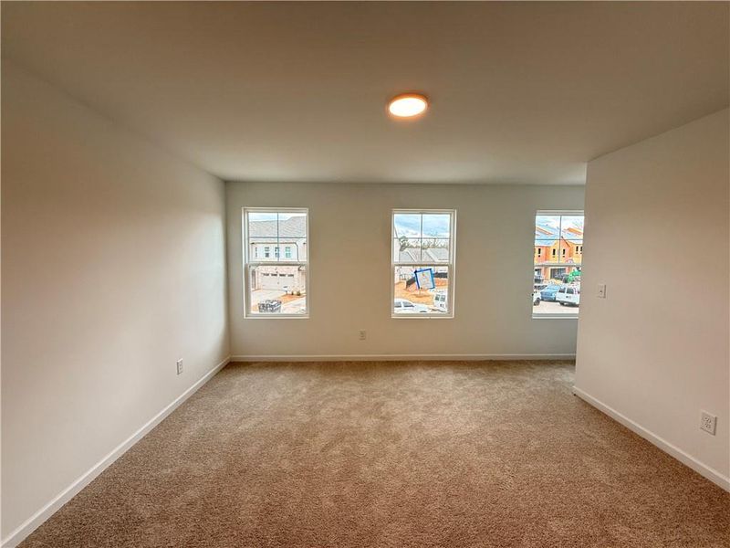 Spacious, unfurnished interior of a new home in Leydenview, Mableton (Image 23).