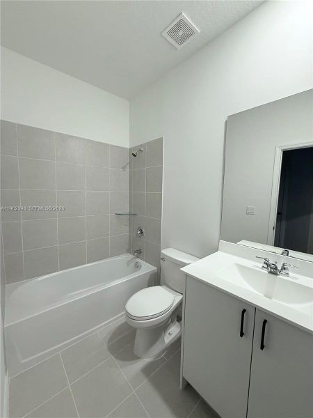 Bathroom 2 Bathroom 2