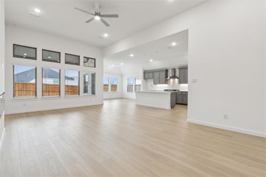Spacious, unfurnished interior of a new home in Windmore, Princeton (Image 29). Spacious, unfurnished interior of a new home in Windmore, Princeton (Image 29).