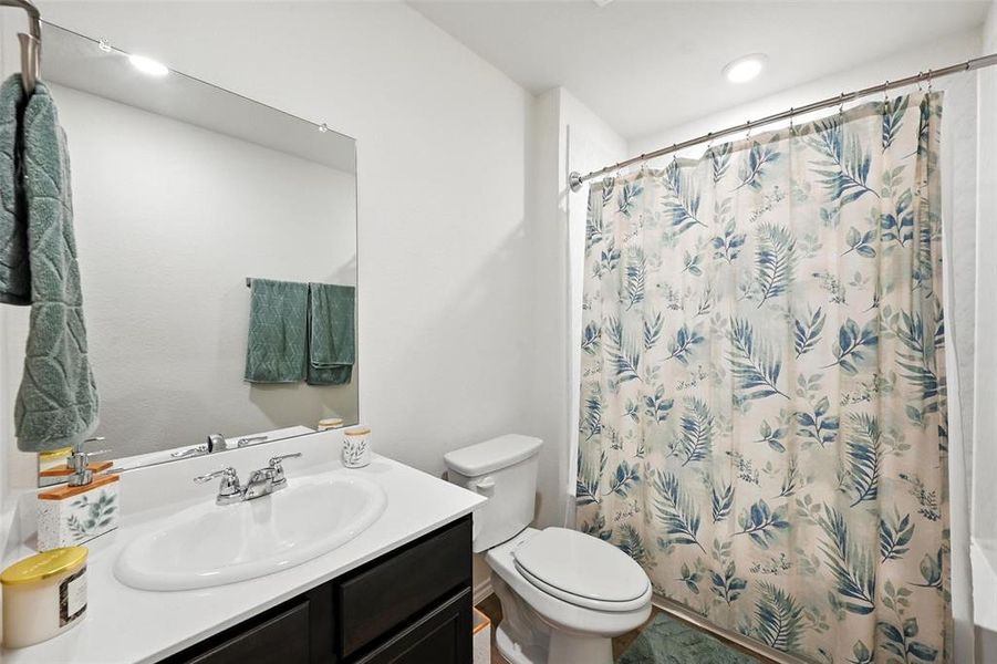 Furnished interior view inside a new home in , Sherman (Image 26).