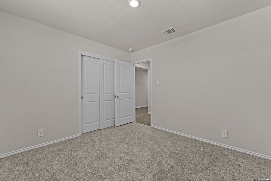 Spacious, unfurnished interior of a new home in Redbird Ranch, San Antonio (Image 18). Spacious, unfurnished interior of a new home in Redbird Ranch, San Antonio (Image 18).