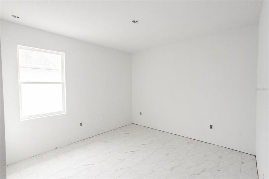 Spacious, unfurnished interior of a new home in , Englewood (Image 22).