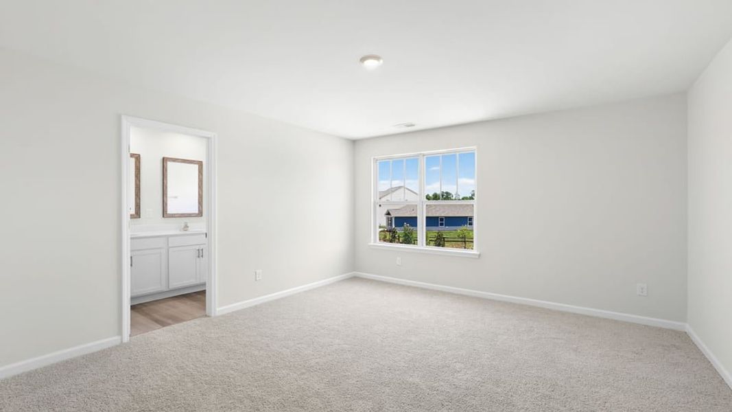 Spacious, unfurnished interior of a new home in Varner Station, Woodruff (Image 35).