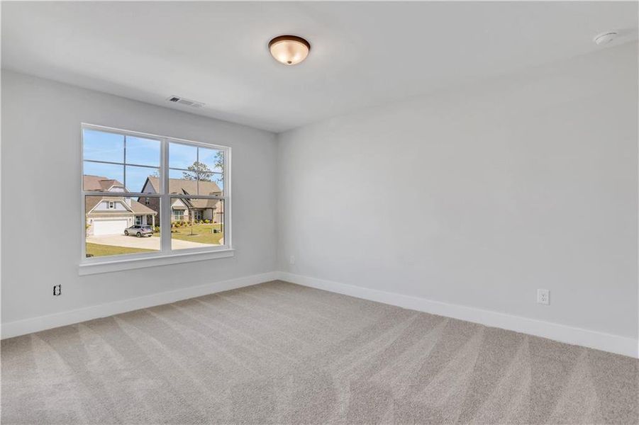 Spacious, unfurnished interior of a new home in Cambridge, Flowery Branch (Image 44). Spacious, unfurnished interior of a new home in Cambridge, Flowery Branch (Image 44).