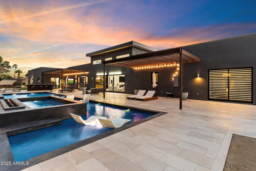 Pool/Backyard