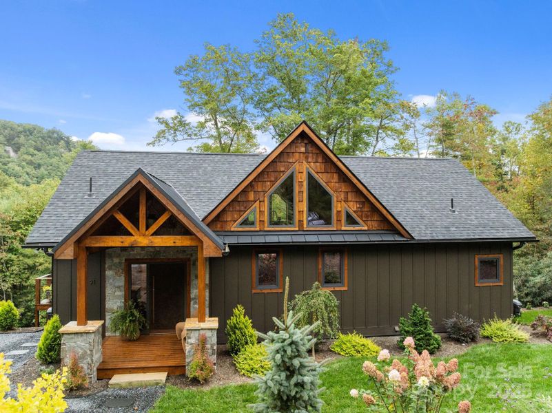 Image 43 of a home in .