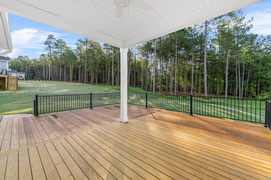 Furnished interior view inside a new home in Suter Estates, Easley (Image 18). Furnished interior view inside a new home in Suter Estates, Easley (Image 18).
