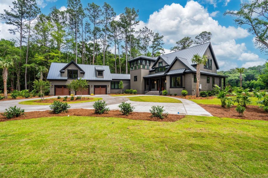 Community amenities in , Johns Island (Image 112).