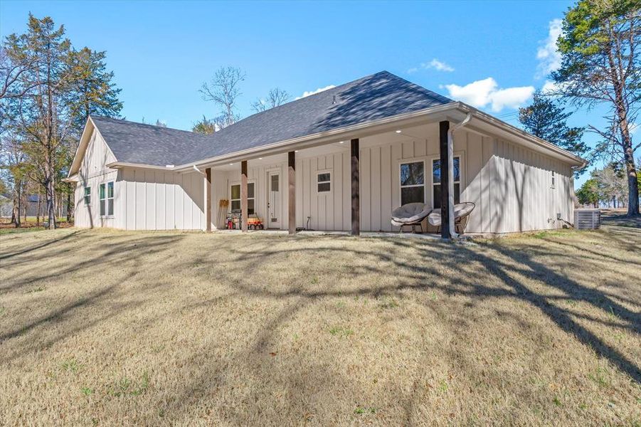 Exterior details and patio area of a home in , Emory (Image 24).