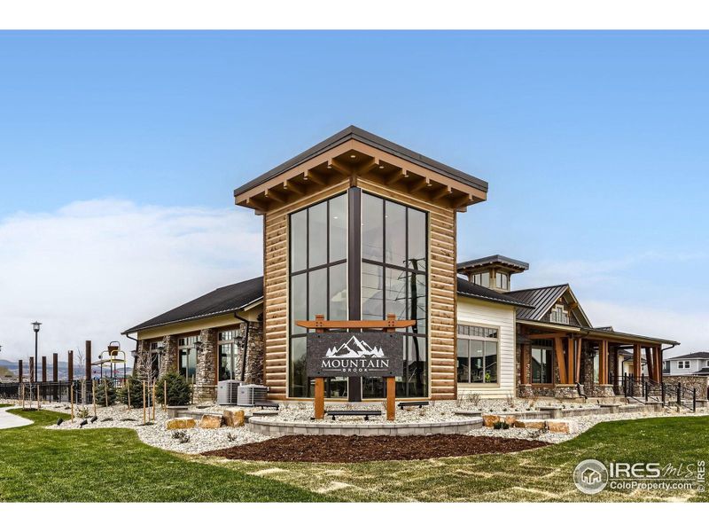 Image 39 of a home in Mountain Brook. Image 39 of a home in Mountain Brook.