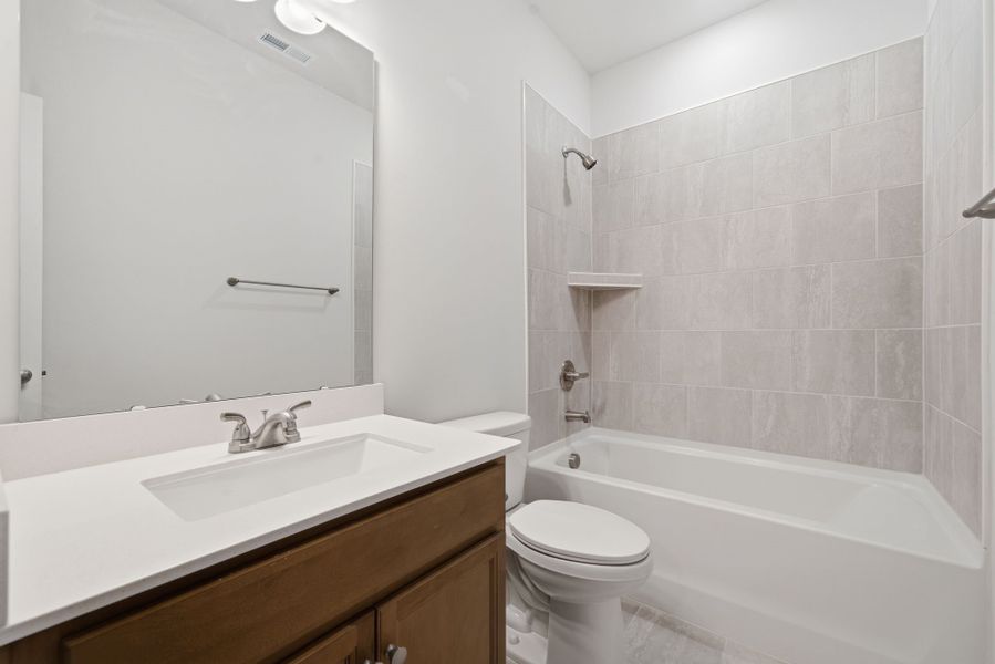 Furnished interior view inside a new home in Lakeview Village, Charlotte (Image 10).