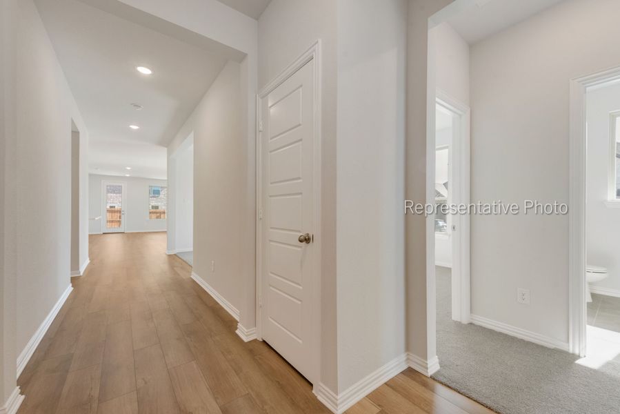Photo representation of the Elinor II floorplan. Colors, finishes and options will vary.