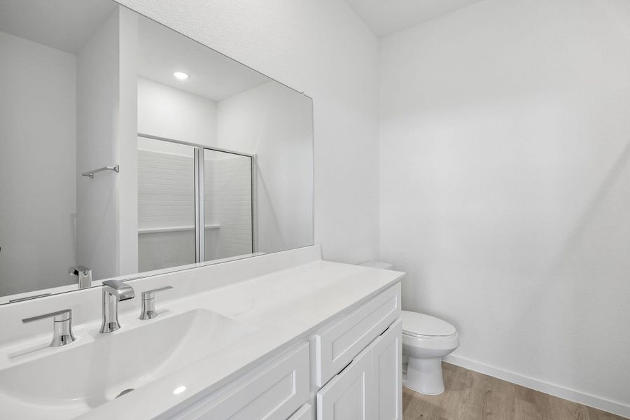 Furnished interior view inside a new home in Stokesbury, Waller (Image 11).