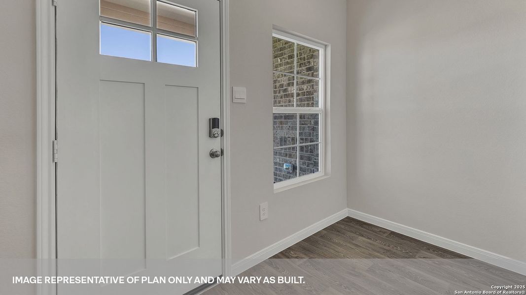 Spacious, unfurnished interior of a new home in Whisper South, San Marcos (Image 15).