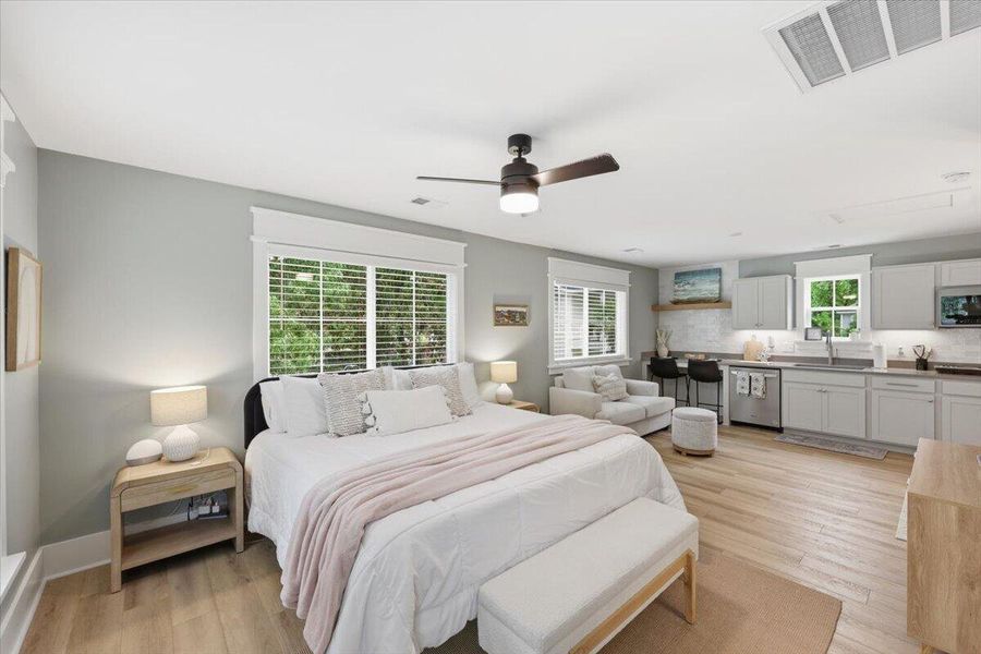 Furnished interior view inside a new home in , Charleston (Image 32).