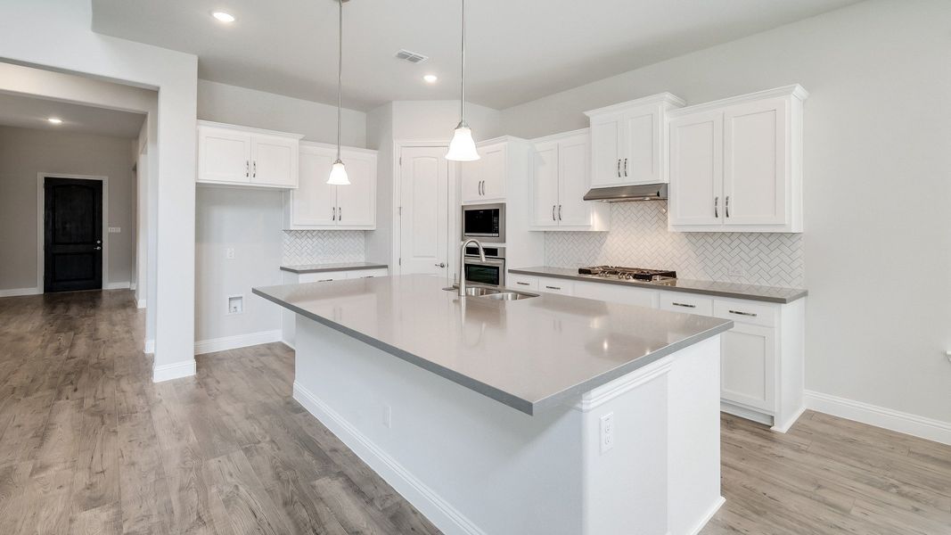 Representative furnished interior of a home built from the Cornell by DRB Homes in Brookewater, Rosenberg (Image 8).