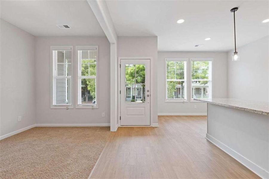 Spacious, unfurnished interior of a new home in , Athens (Image 15). Spacious, unfurnished interior of a new home in , Athens (Image 15).