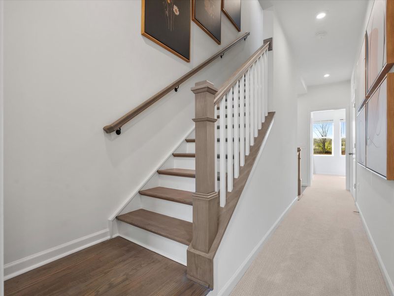 Spacious, unfurnished interior of a new home in Southmont, Charlotte (Image 21).