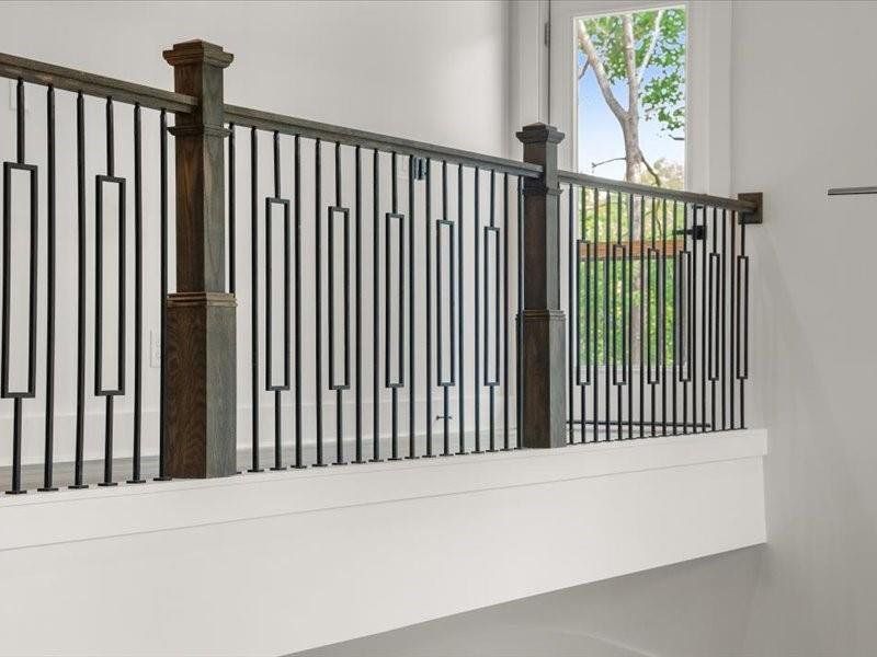 Spacious, unfurnished interior of a new home in , Dahlonega (Image 26).